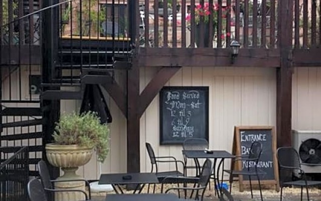 The City Arms