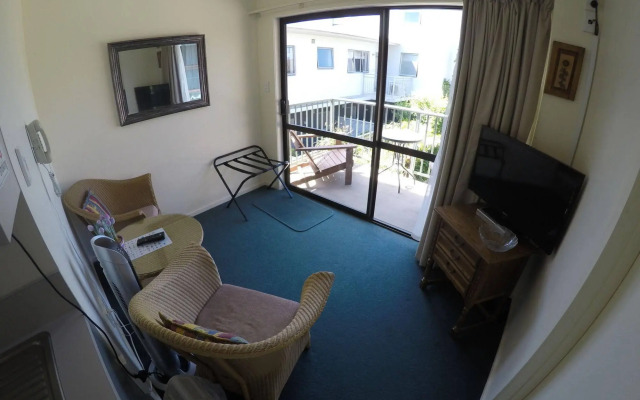 Bay Sands Seafront Studios