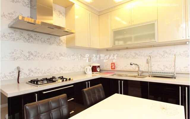 Ganghwa Townhouse Pension