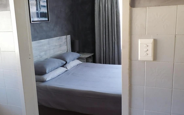 Gugu's Private and Cosy Guest Loft 1