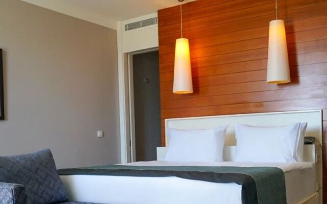Sundance Suites Hotel