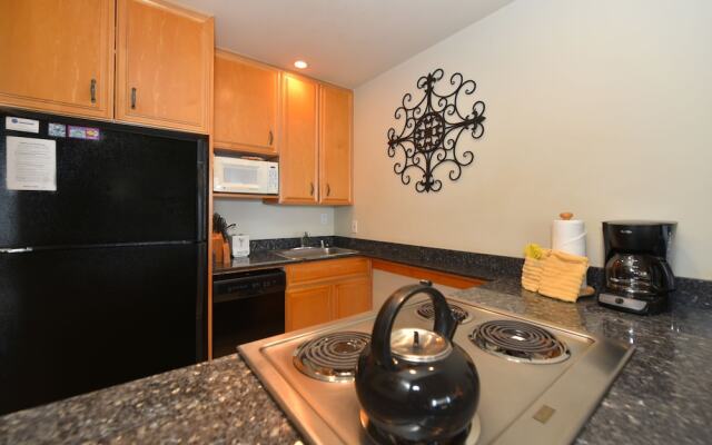 Kulakane 304 2 Bedroom Condo