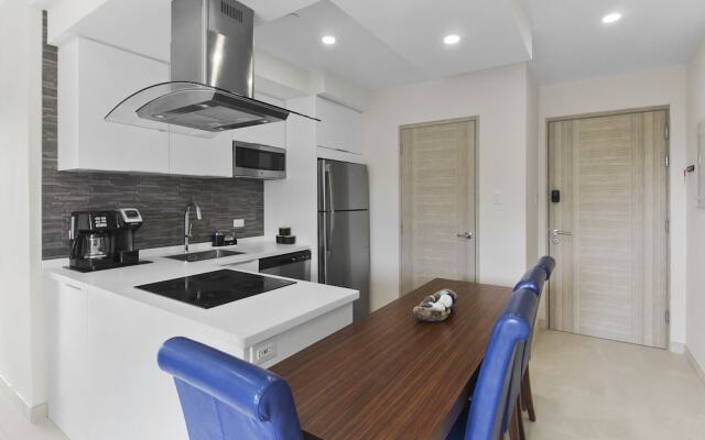 Bocobay Aracari Condo Hotel
