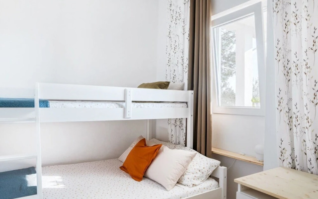 Melissa - 150m From the Beach - A1