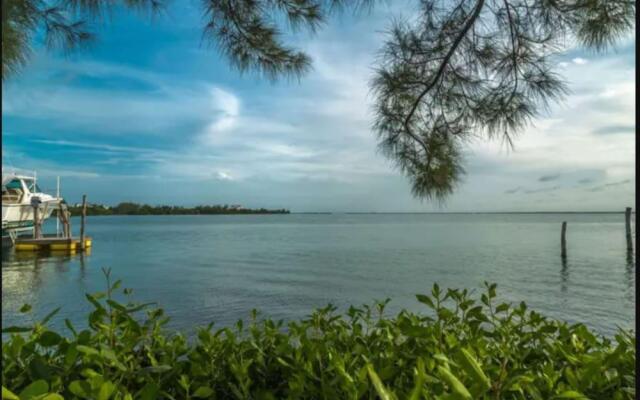 Delightful Lagoon front Villa at hotel zone