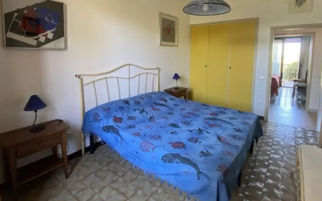 Villa Papini Seafront With 3 Apartments and Garden-rif Papi