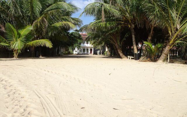 Moragalla Beach Home Guesthouse (Newly opened hotel)