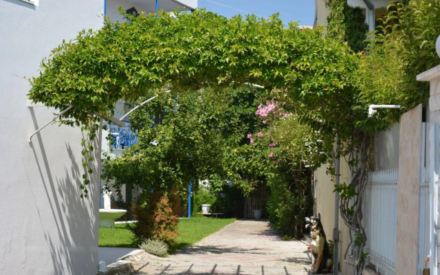 Victor-Eleni Hotel