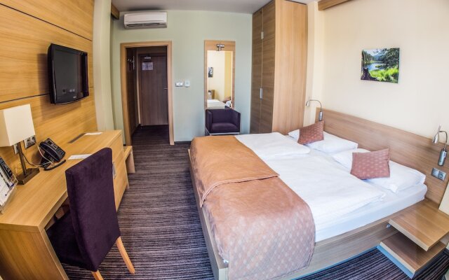 Alexandra Business Hotel