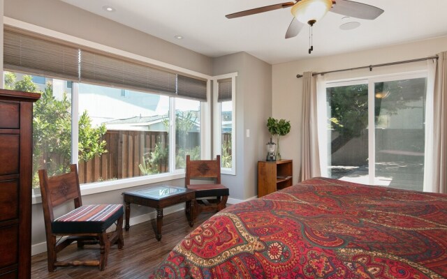 New Ventura Beach Craftsman Home by RedAwning