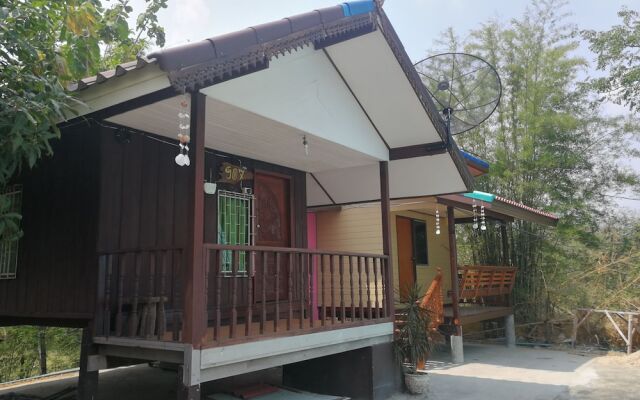 Bung Lung Resort