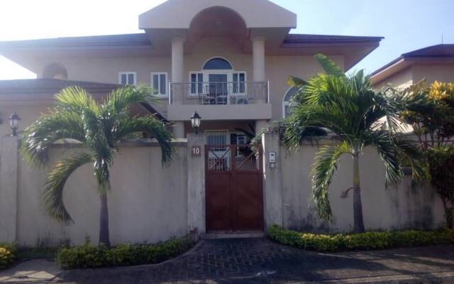 The Villa 9 at Seaview Estate