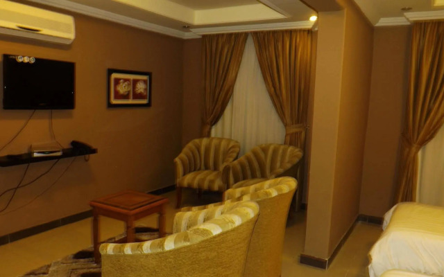 Golden Park Hotel Apartments