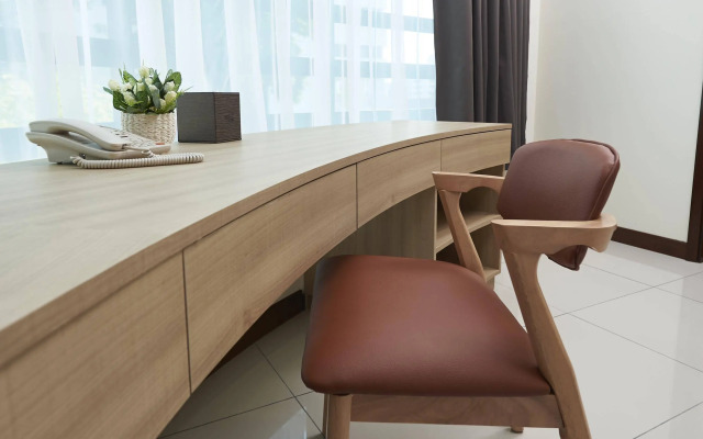 One Pacific Hotel & Serviced Apartments