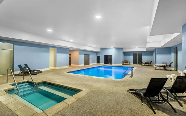 Suburban Studios Fort Dodge