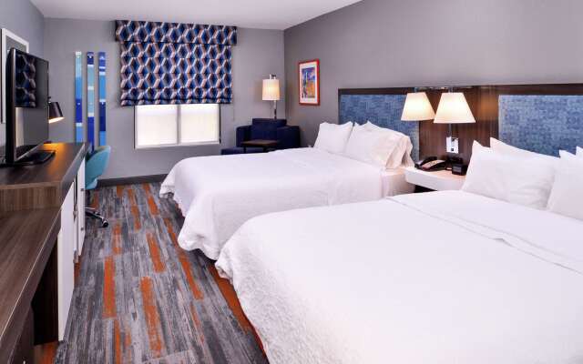 Hampton Inn & Suites Legacy Park-Frisco