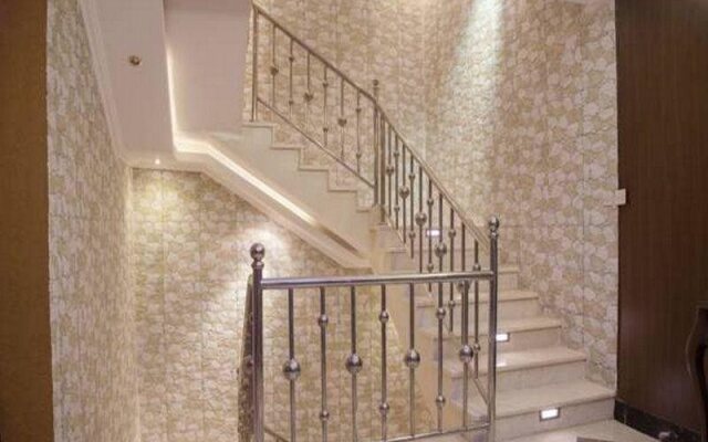 Jolly View Suites