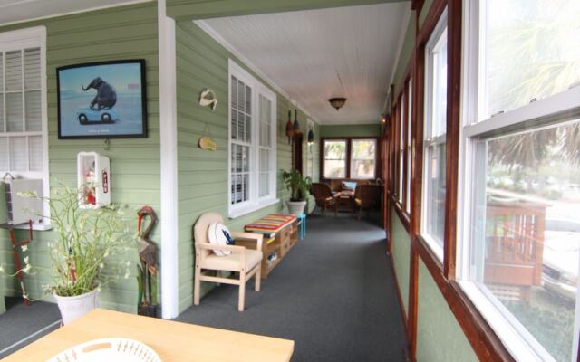 Holliday Inn of Folly Beach