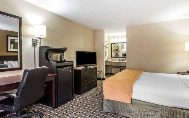 Quality Inn Kingsland