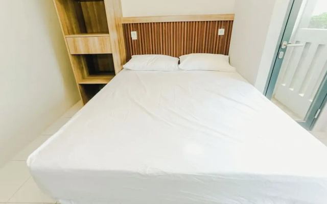 Aurora Rooms Riverdale