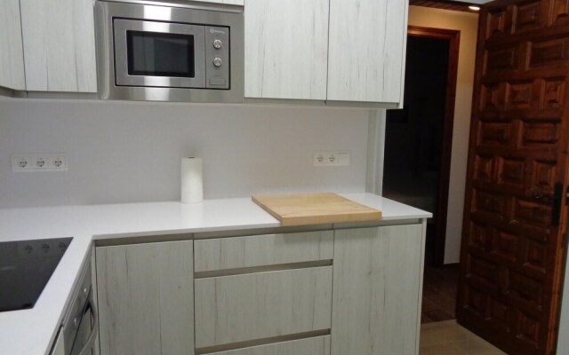 Aj-6 Calella DE Palafrugell 6 PAX