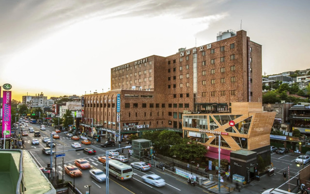 Hamilton Hotel