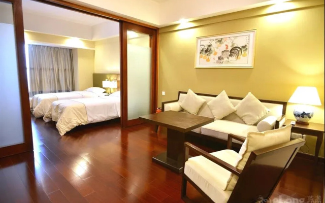 Zhanhong Pazhou Service Apartment