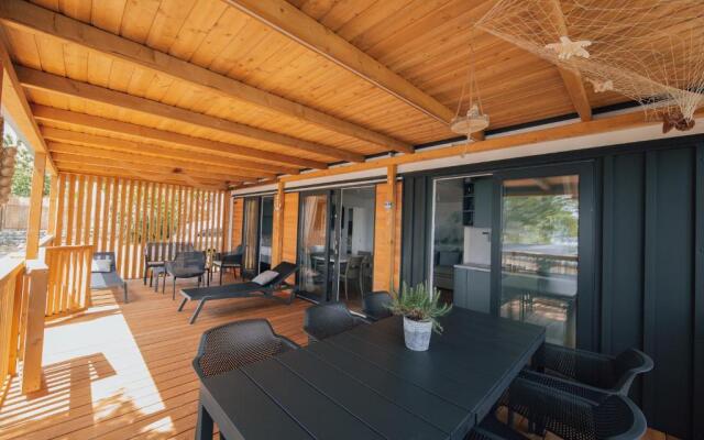 MOBILE HOMES SELCE - Lighthouse