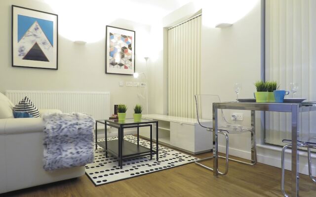 Tudors eSuites Birmingham Apartments Jewellery Quarter