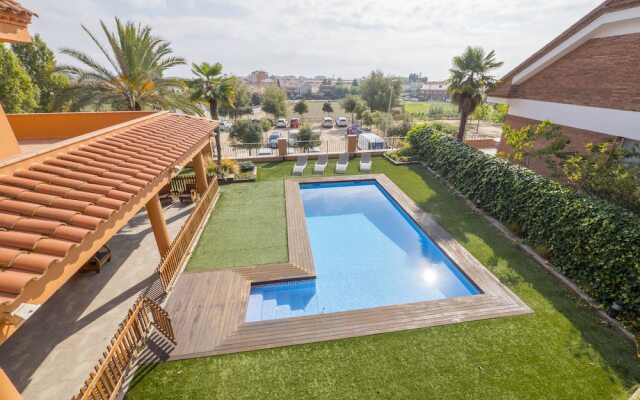 HomeHolidaysRentals Albi - Costa Barcelona