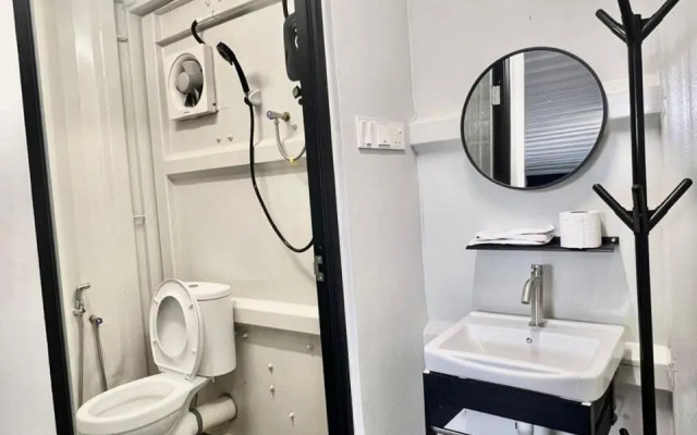 Reserve The Cozytainer