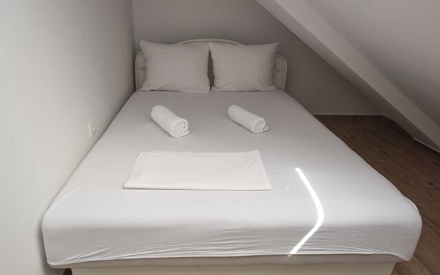 Hostel Zrce - Adults Only