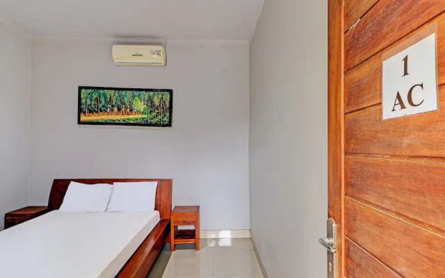 OYO 92203 Tata Guest House