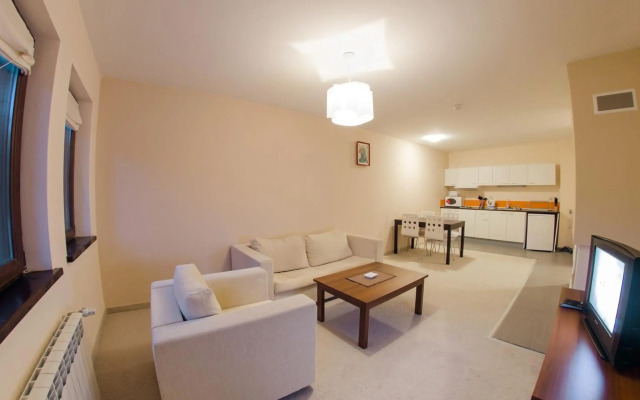 Green Life Family Apartments Pamporovo