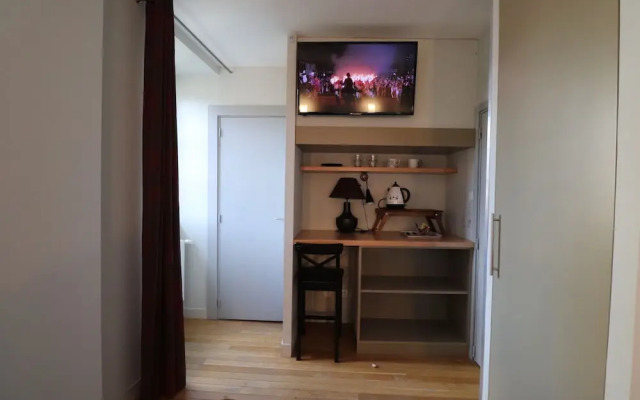 Le Doyenne - Chambres d'Hotes