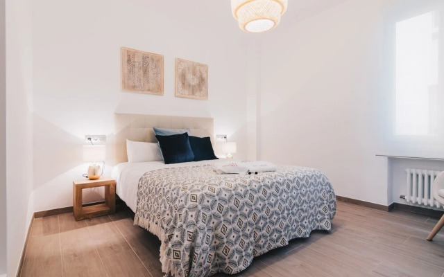 Amalur by People Rentals