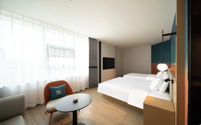 Ni Hao Hotel (Anyang Linzhou Changan Road)