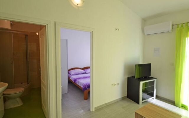 Apartment Ivan Maslenica 11635