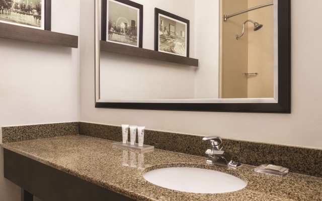 Country Inn & Suites by Radisson, Griffin, GA