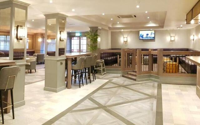 Maldron Hotel Newlands Cross