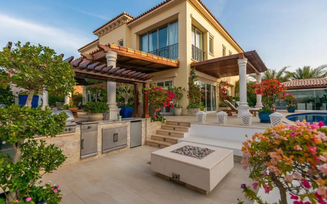 Villa Lazuli - Saadiyat Island - A one-of-a-kind stay, with jacuzzi and pool - limited to 12