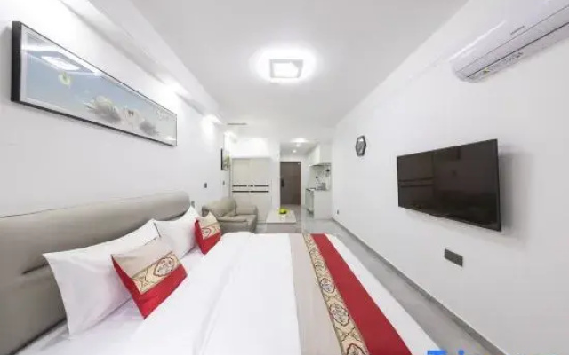 Wuyou Light Luxury Homestay (Zhengzhou University New Campus)