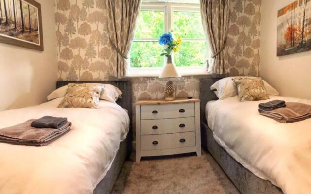 Daweswood Guest Suite - Luxury retreat with optional hot tub