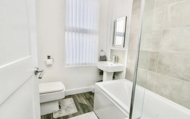 Port Apartment 2