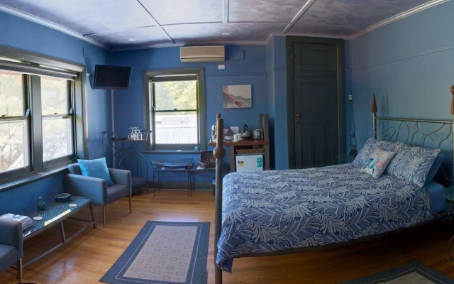 Oakdene Vineyards Guesthouse