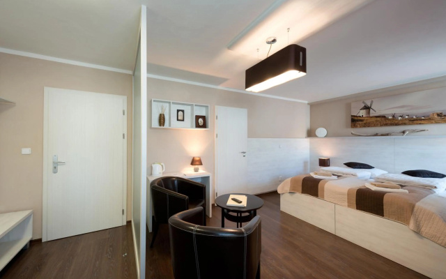 B2B Apartments