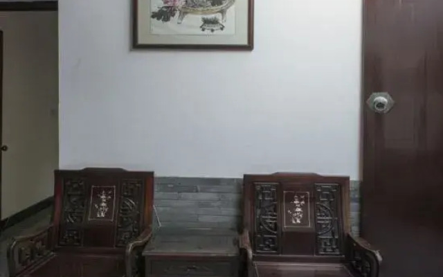 Nanhexia Mingju Hostel