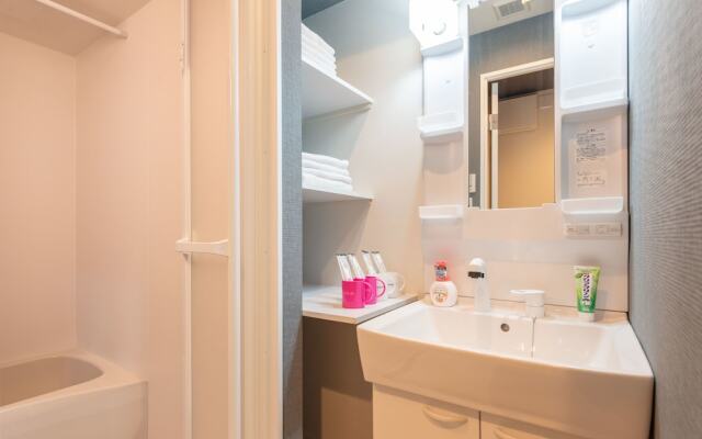 CHUAN HOUSE Shinsaibashi Gracia Hotel