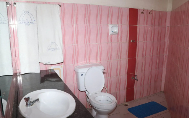 CoastGate Hotel