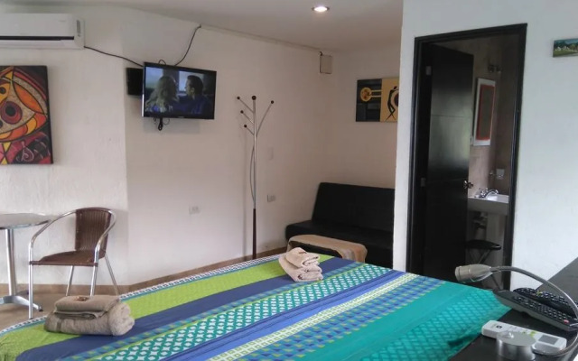 ApartaHotel El Oasis